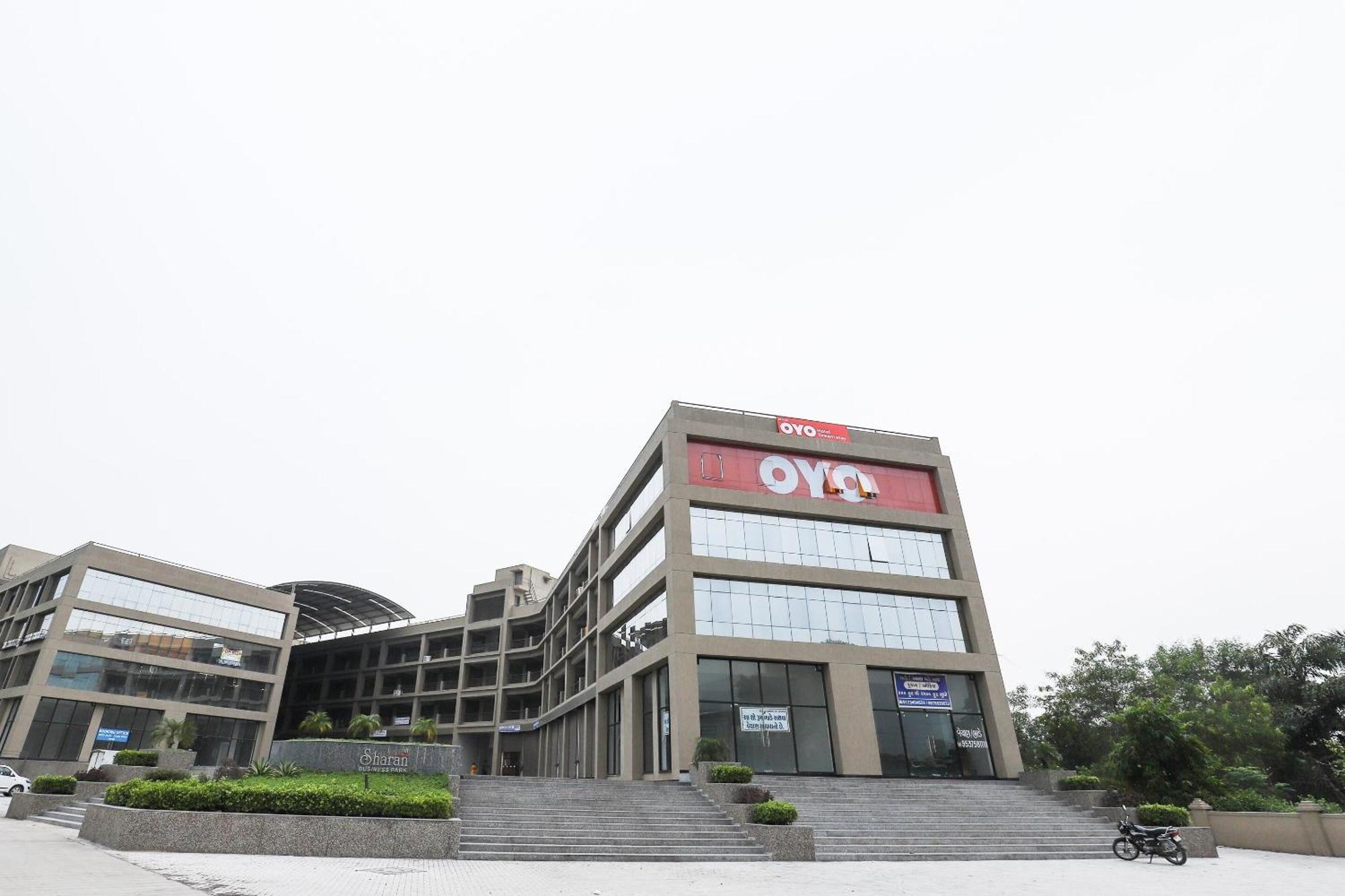 Hotel O Dream Stay Sarkhej Luaran gambar