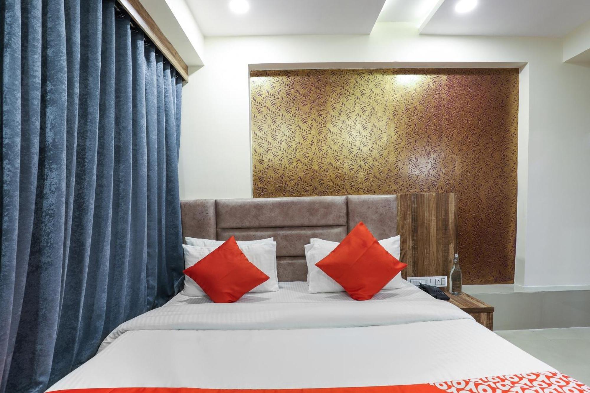 Hotel O Dream Stay Sarkhej Luaran gambar
